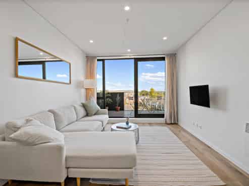 307/2 Rauroa Lane, Hobsonville