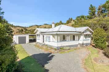 108 Peria Road, Peria
