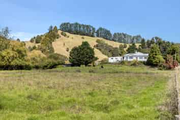 108 Peria Road, Peria