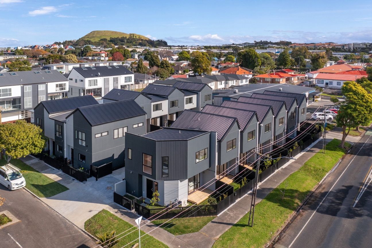 Available Now! New 2-Bedroom Home in Point England - Vista 2