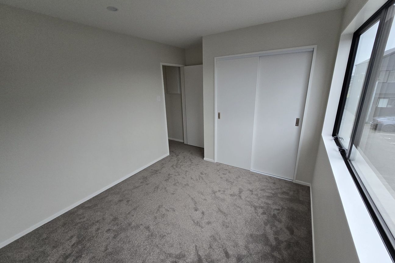 Available Now! New 2-Bedroom Home in Point England - Vista 5