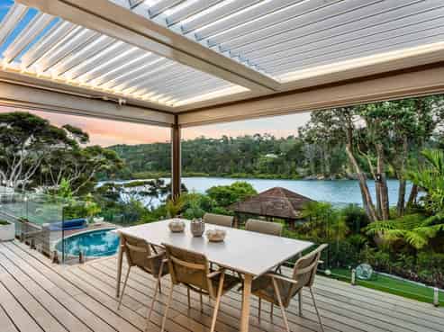 14 Oscar Road, Greenhithe