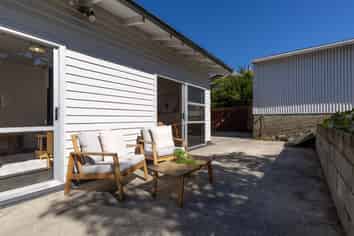 66 Stanley Crescent, Beachville