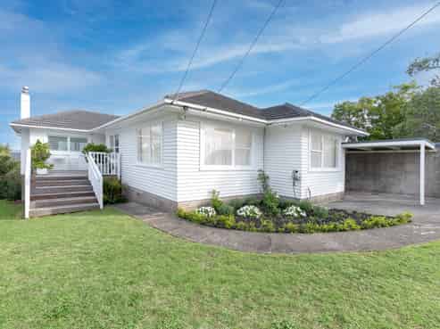 255 West Tamaki Road, Waiotaiki Bay