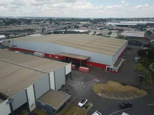 Central heavy industry industrial with DG storage