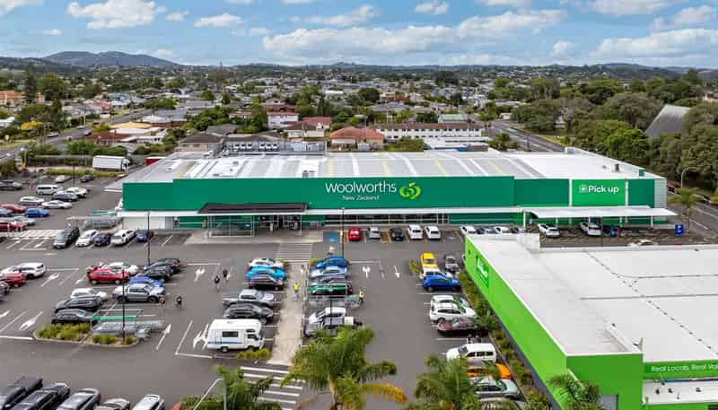  11 Kamo Road, Regent