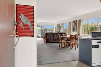 18/285  Vaughan Road, Owhata