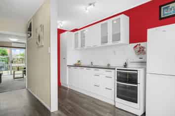 6/41 Cuba Street, Petone