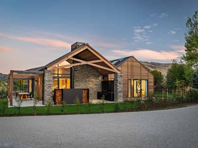 16 McCaw Mews, Wanaka