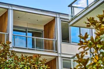 W405/405A 28 Torrens Terrace, Mount Cook