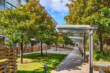 W405/405A 28 Torrens Terrace, Mount Cook