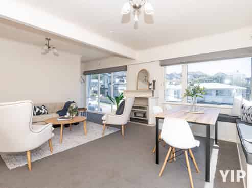 19 Black Rock Road, Newlands