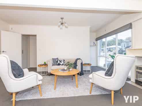 19 Black Rock Road, Newlands