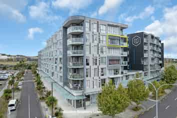 509/1 Rose Garden Lane, Albany