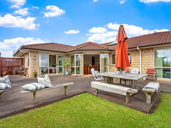 56 Viv Davie-Martin Drive, Warkworth