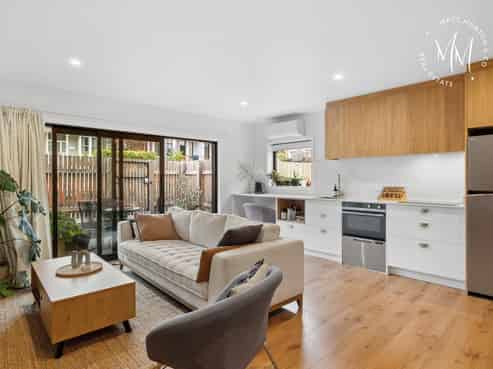 1/57 Manor Place, Dunedin Central