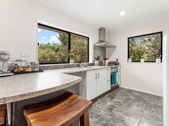 2 Riverglade Lane, Matakana