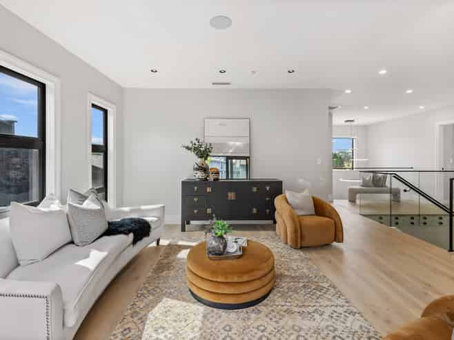 7 Halcyon Bay Lane, Orewa