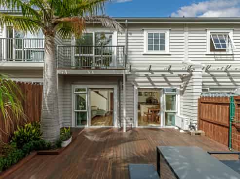 3/78 Fernhill Way, Oteha