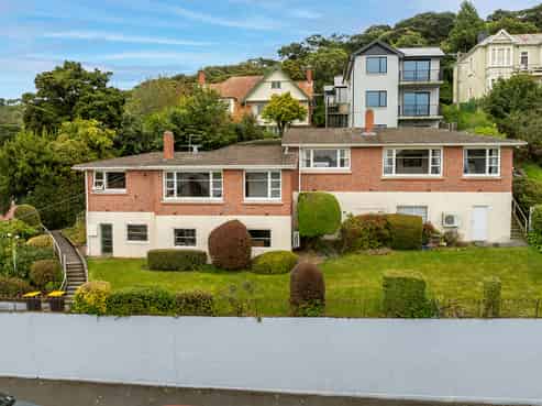 70A Heriot Row, North Dunedin