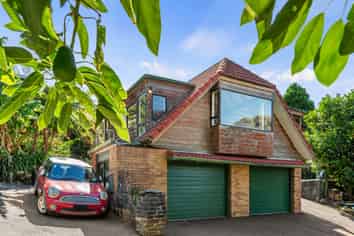 115 Matua Road, MATUA