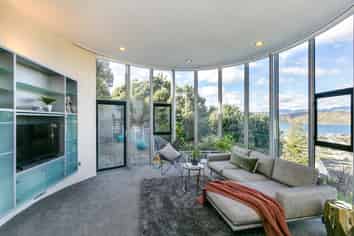 32 Seatoun Heights Road, Seatoun