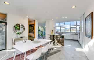 32 Seatoun Heights Road, Seatoun