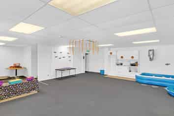 Modern first floor office with car parks