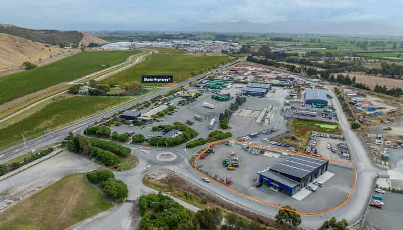 A/3535 State Highway 1, Riverlands