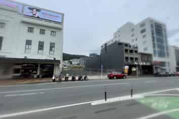 Prime Courtenay Place Yard for Lease – High Profile & Endless Potential