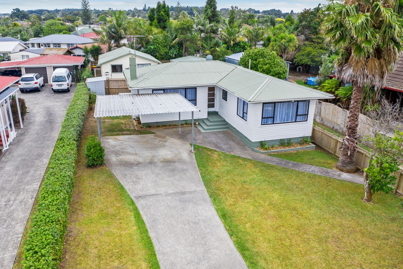 Manurewa Living! - Altro