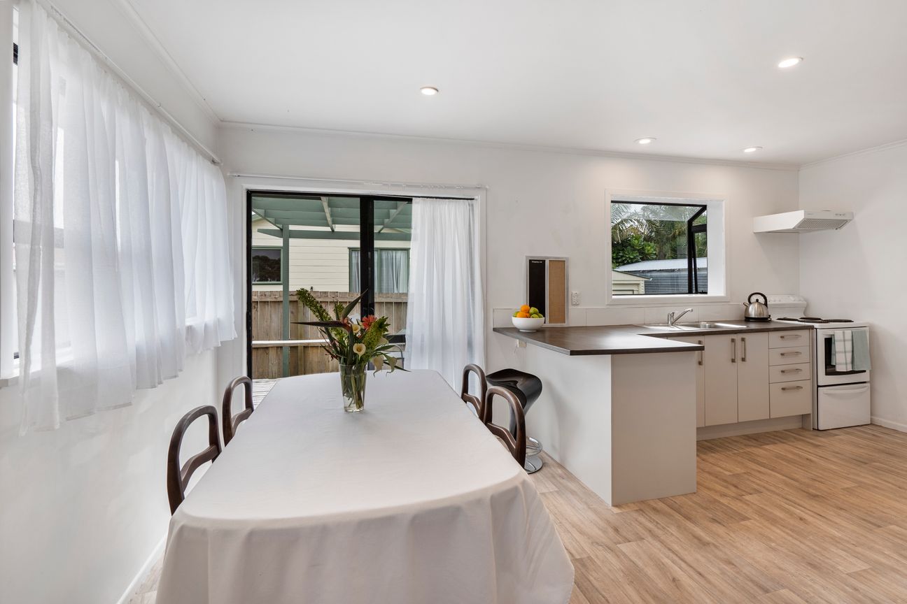 Manurewa Living! - Vista 3