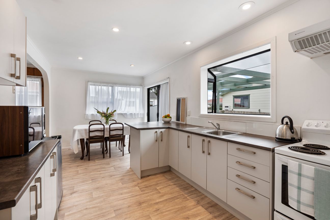 Manurewa Living! - Vista 2