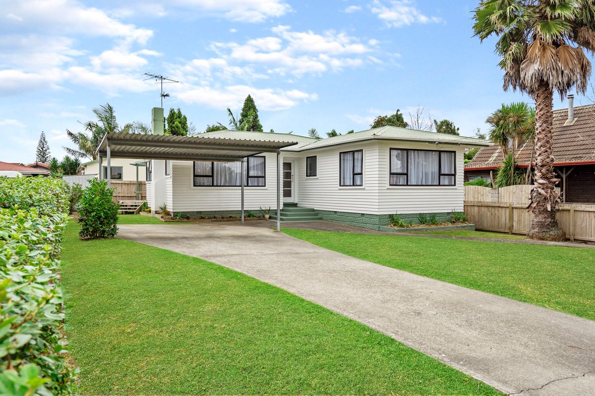 Manurewa Living!