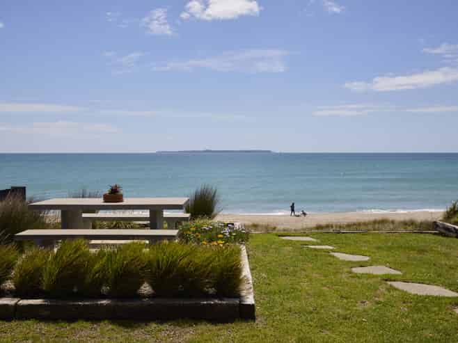 113 Karewa Parade, Papamoa