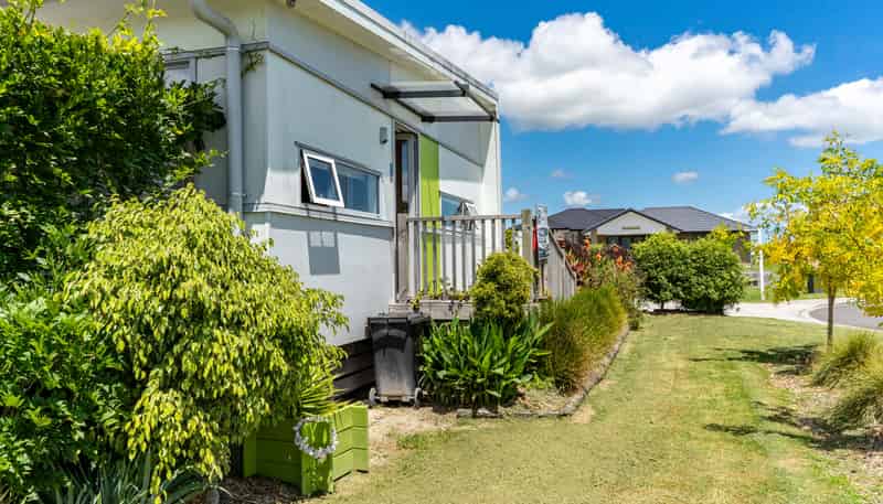 1 Manaaki Circle, Paparoa