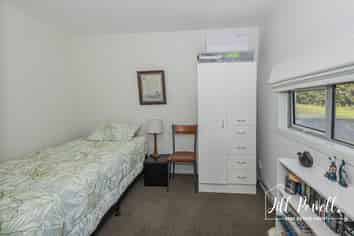 1 Manaaki Circle, Paparoa