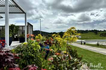 1 Manaaki Circle, Paparoa