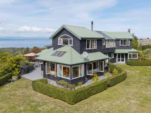21 Brunette Drive, Acacia Bay
