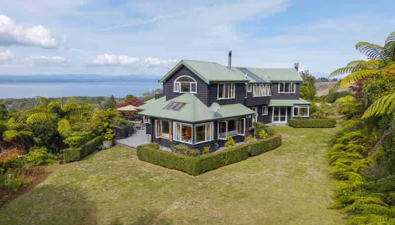 21 Brunette Drive, Acacia Bay