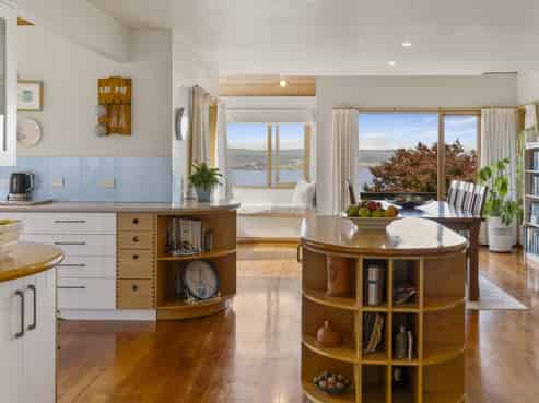 21 Brunette Drive, Acacia Bay