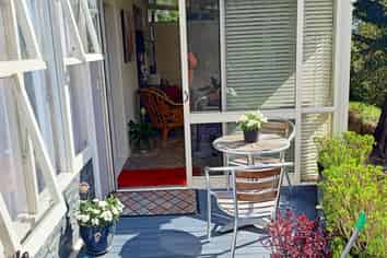 60 Ikitara Road, Bastia Hill
