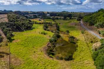 96 McManus Road, Pukenui