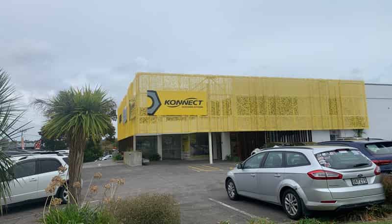 15 William Pickering Drive, Albany