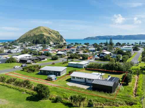 5 Mahia Heights Drive, Mahia