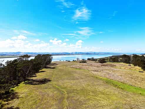 27 Johnson Road, Te Kopuru