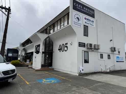 Office Opportunity in a Great Location!