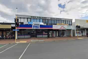 HIGH-EXPOSURE PRIME 251M² RETAIL SPACE
