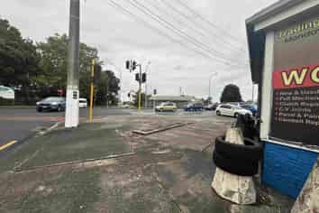 Manurewa Retail / Office Space For Lease