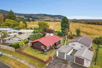 37B Aquarius Drive, Kawaha Point